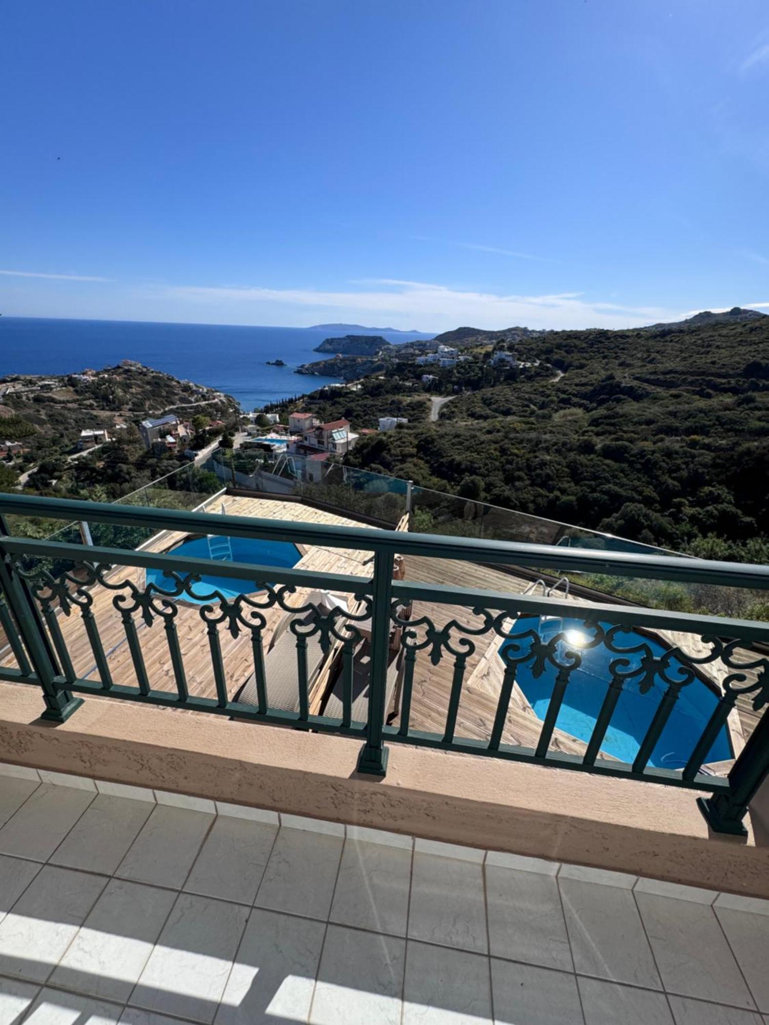 Golden View Apartment Agia Pelagia (Crete)