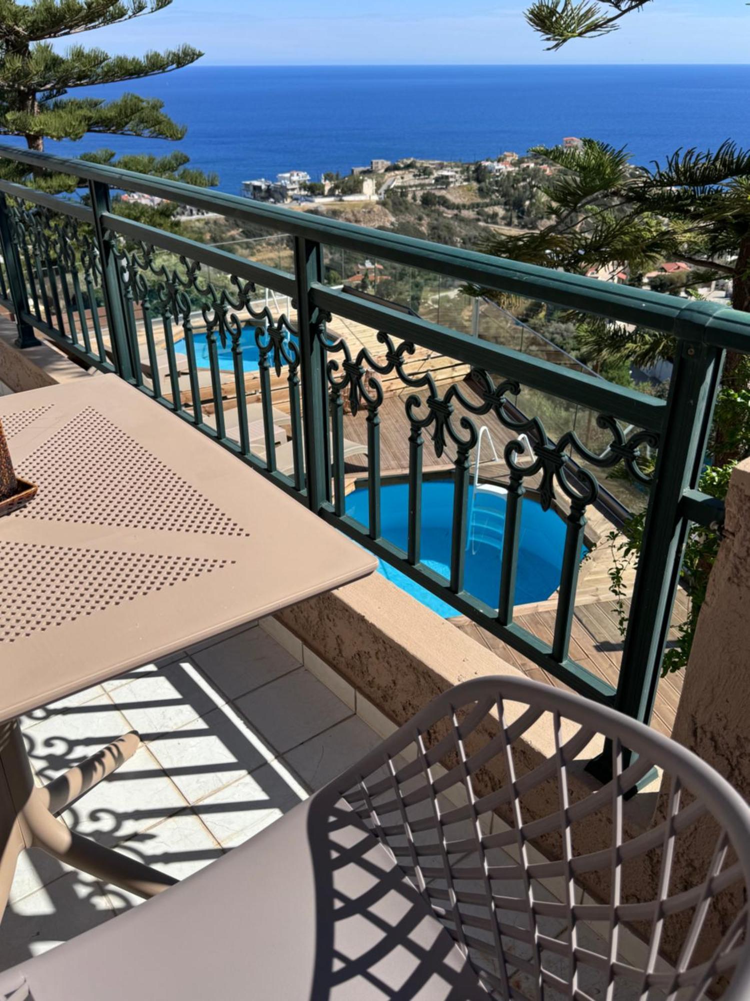 Golden View Agia Pelagia (Crete)